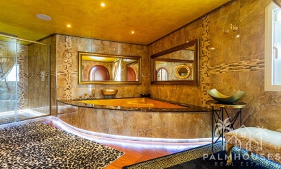 Venta - Villa - Benalmádena - Costa del Sol
