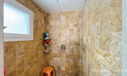 Resale - Villa - Benalmádena - Costa del Sol