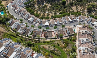 Resale - Villa - Benalmádena - Costa del Sol