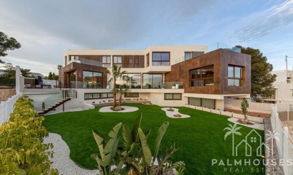 Revente - Villa - Benidorm - Benidorm Centro
