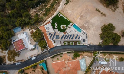 Revente - Villa - Benidorm - Benidorm Centro