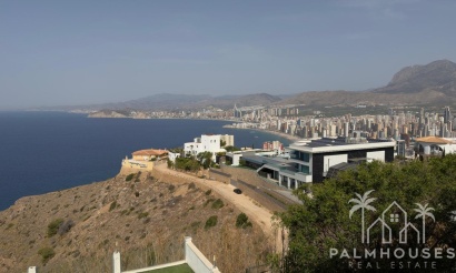 Revente - Villa - Benidorm - Benidorm Centro