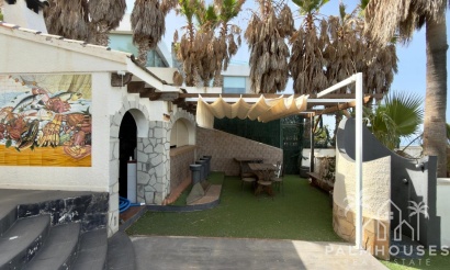 Revente - Villa - Benidorm - Benidorm Centro