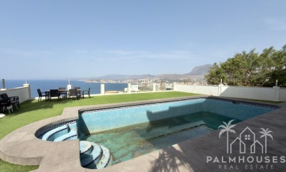 Revente - Villa - Benidorm - Benidorm Centro