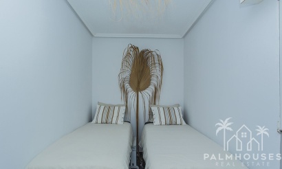 Venta - Apartment - Torrevieja - La Mata