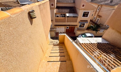 Herverkoop - Huis - Torrevieja - Playa De La Mata