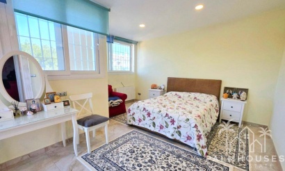 Revente - Villa - Orihuela - Campoamor