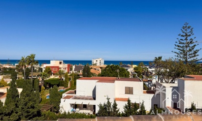 Revente - Villa - Torrevieja - Torre La Mata