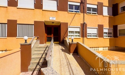 Resale - Apartments - Torrevieja - La Mata