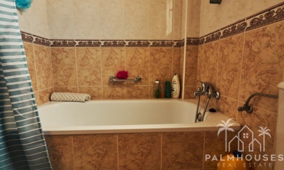 Venta - Casa - Torrevieja - Torrevieja Centro