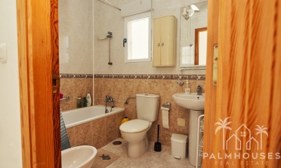 Venta - Casa - Torrevieja - Torrevieja Centro