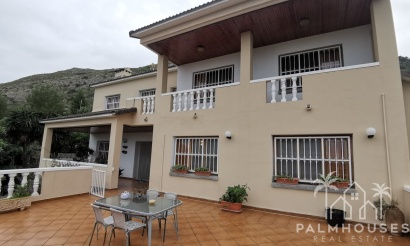 Venta - Villa - Pedreguer - Pedreguer Centro
