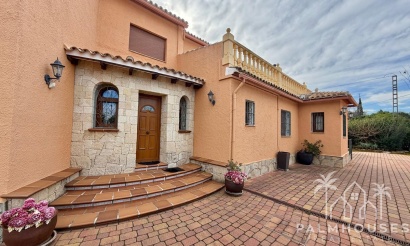 Revente - Villa - Pedreguer - Pedreguer Centro