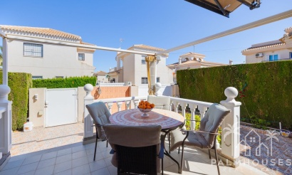 Revente - Villa - Orihuela - Orihuela Costa
