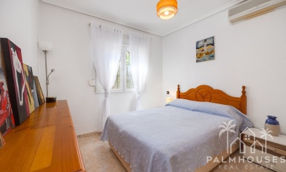 Revente - Villa - Orihuela - Orihuela Costa