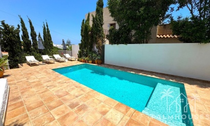 Resale - Villa - Mojacar