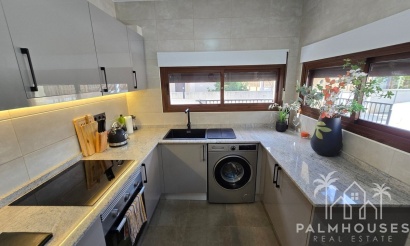 Venta - Villa - Cariatiz