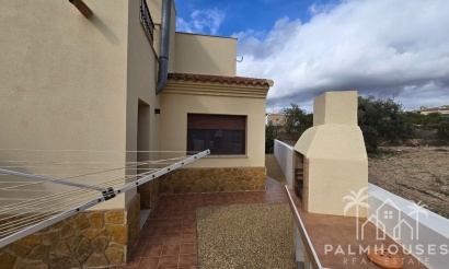 Venta - Villa - Cariatiz