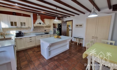 Herverkoop - Villa - Turre