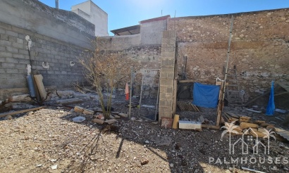 Herverkoop - Plot - Pinoso - Pinoso Centro