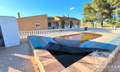Resale - Country house - Yecla - Yecla Centro