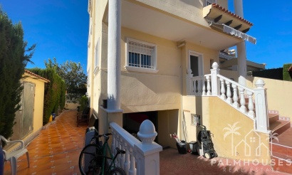 Resale - Villa - Guardamar del Segura - Guardamar del Segura Centro