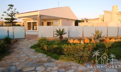 Resale - Villa - San Javier - La Manga Del Mar Menor