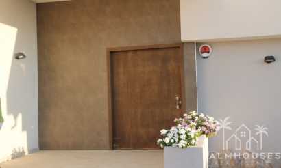 Resale - Villa - San Javier - La Manga Del Mar Menor