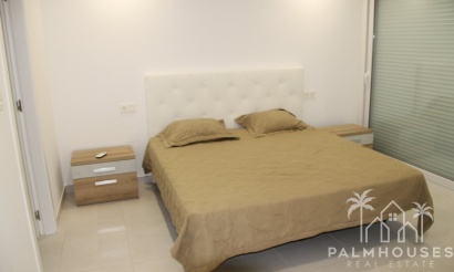 Resale - Villa - San Javier - La Manga Del Mar Menor