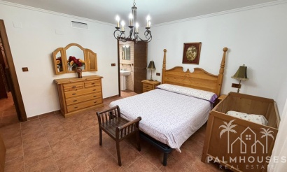 Herverkoop - Villa - Orihuela - Orihuela Centro