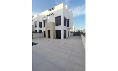 Resale - Villa - Los Montesinos - Los Montesinos Centro
