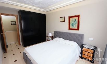 Revente - Villa - Torrevieja - Torrevieja Centro