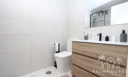 Revente - Apartment - Orihuela - Punta Prima