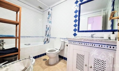 Resale - Apartments - Orihuela - Villamartin