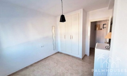 Resale - Apartments - Orihuela - Villamartin