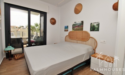 Resale - Apartments - Villamartin