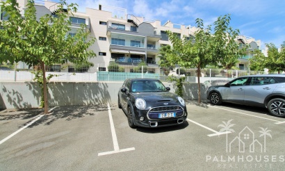 Resale - Apartments - Villamartin