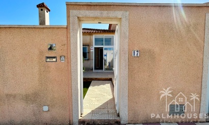 Resale - Villa - Torrevieja - Costa Blanca