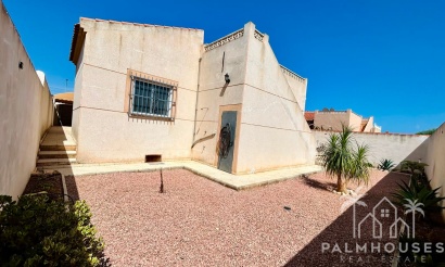 Resale - Villa - Torrevieja - Costa Blanca