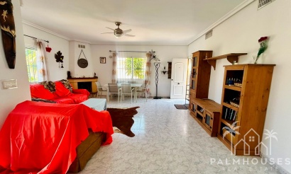 Resale - Villa - Torrevieja - Costa Blanca
