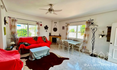 Resale - Villa - Torrevieja - Costa Blanca