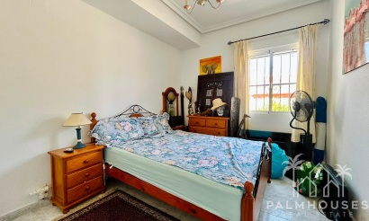 Resale - Villa - Torrevieja - Costa Blanca