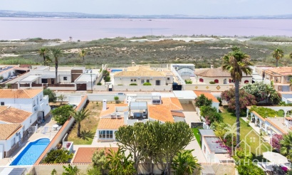 Venta - Villa - Torrevieja - Torreta