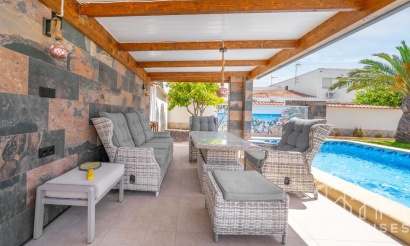 Venta - Villa - Torrevieja - Torreta