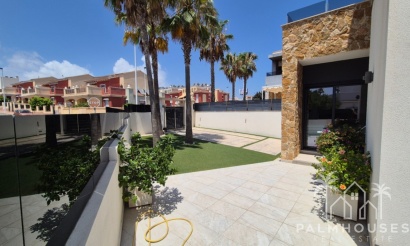 Revente - Villa - Torrevieja - Torrevieja Centro