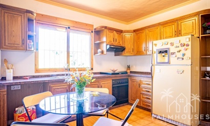 Venta - Villa - Benidorm - Benidorm Centro