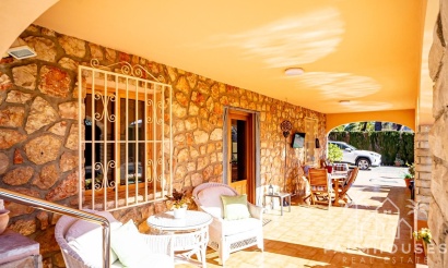 Venta - Villa - Benidorm - Benidorm Centro