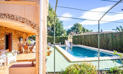 Venta - Villa - Benidorm - Benidorm Centro