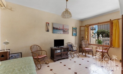 Resale - House - La Mata - Playa