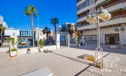 Revente - Apartment - Torrevieja - Torrevieja Centro